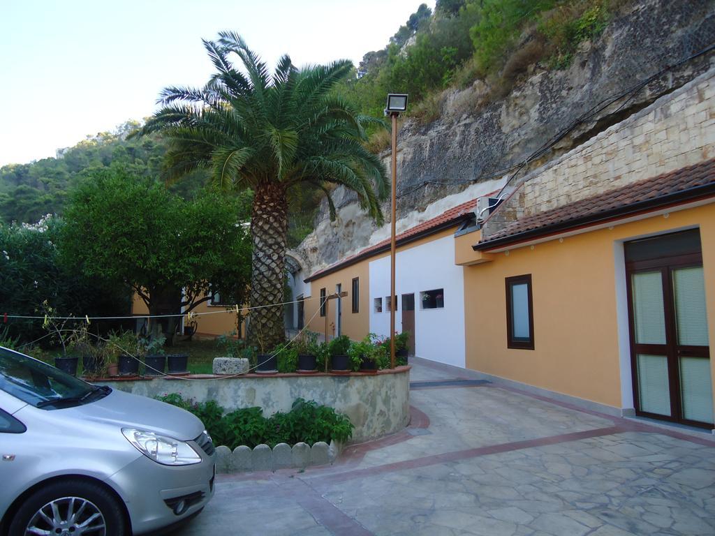 Pineta Monserrato Modica Luaran gambar